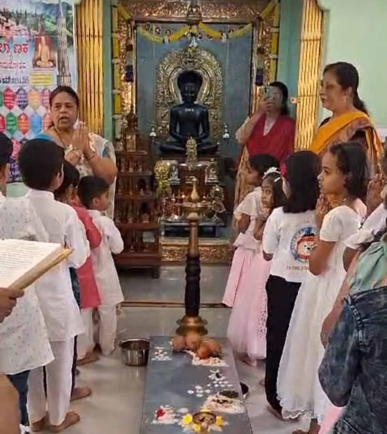 ಬಸದಿಗೆ ಬನ್ನಿ