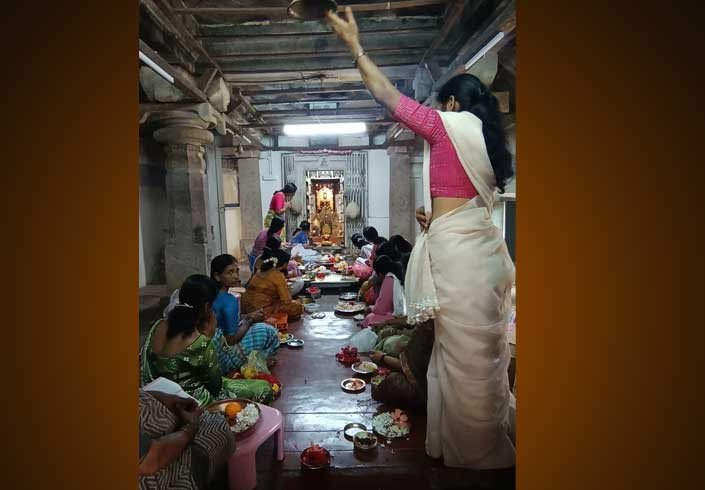 ಸರ್ವ ಮಂಗಳ ಜೈನ ಮಹಿಳಾ ಸಂಘದ ಮಾಸಿಕ ಸಭೆ