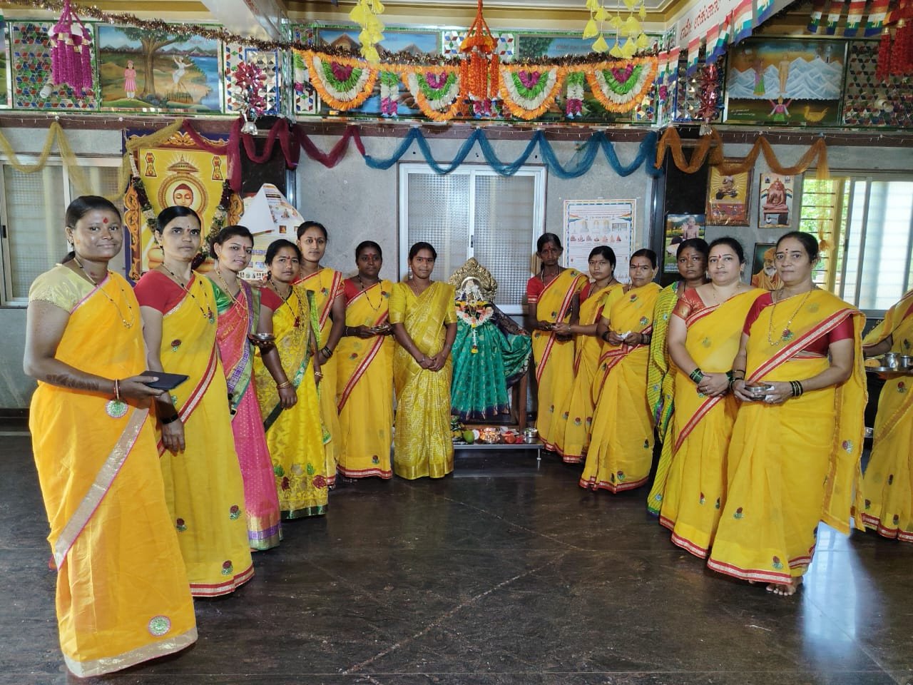 ಆಪರೇಷನ್ ಸಿಂಧೂರ ಕಾರ್ಯಕ್ರಮ ಯಶಸ್ವಿಯಾಗಿರುವ ಕಾರಣಕ್ಕೆ ಪದ್ಮಾವತಿ ದೇವಿಗೆ ಅಲಂಕಾರ ಪೂಜೆ